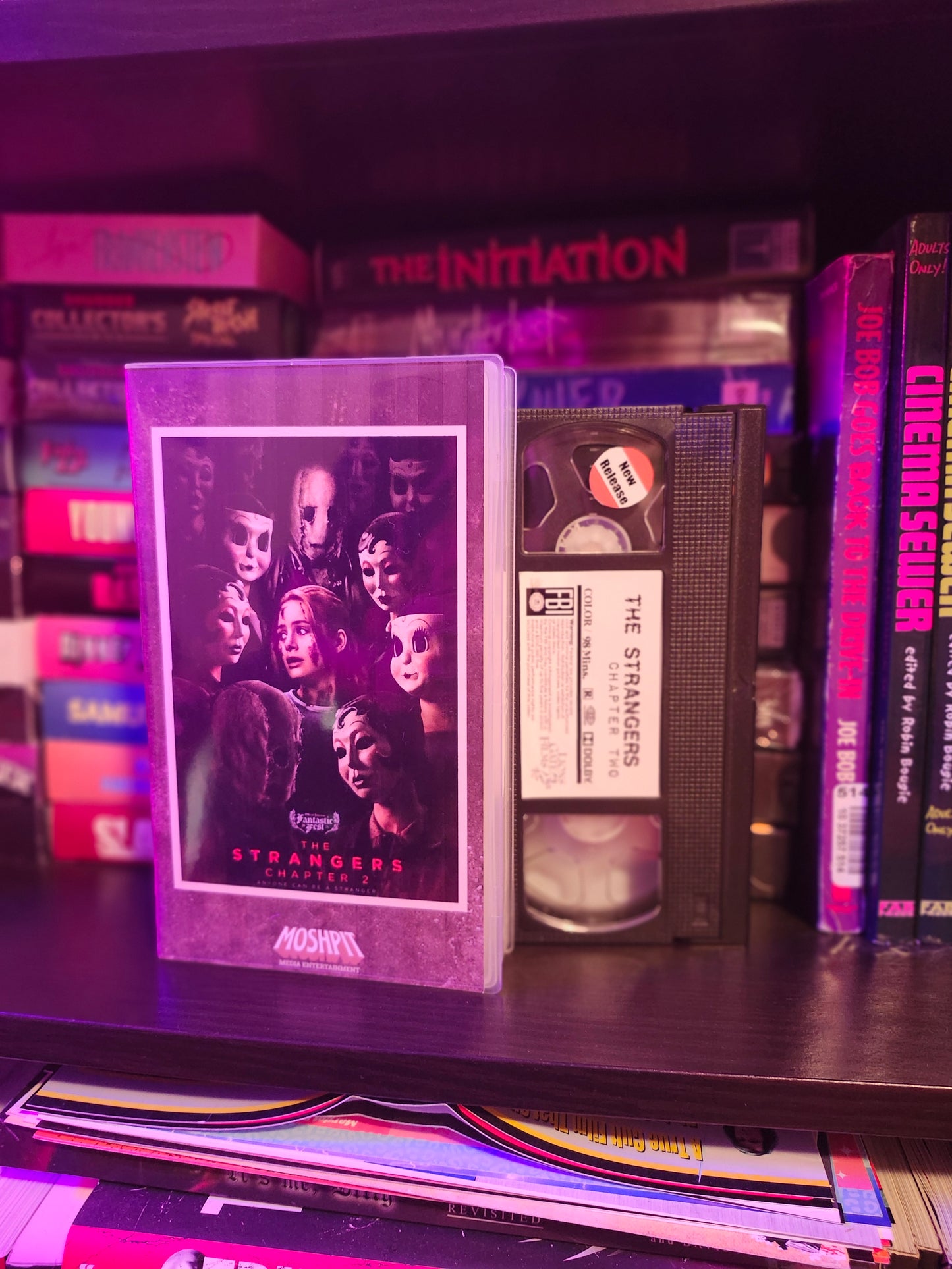 The Strangers : Chapter Two